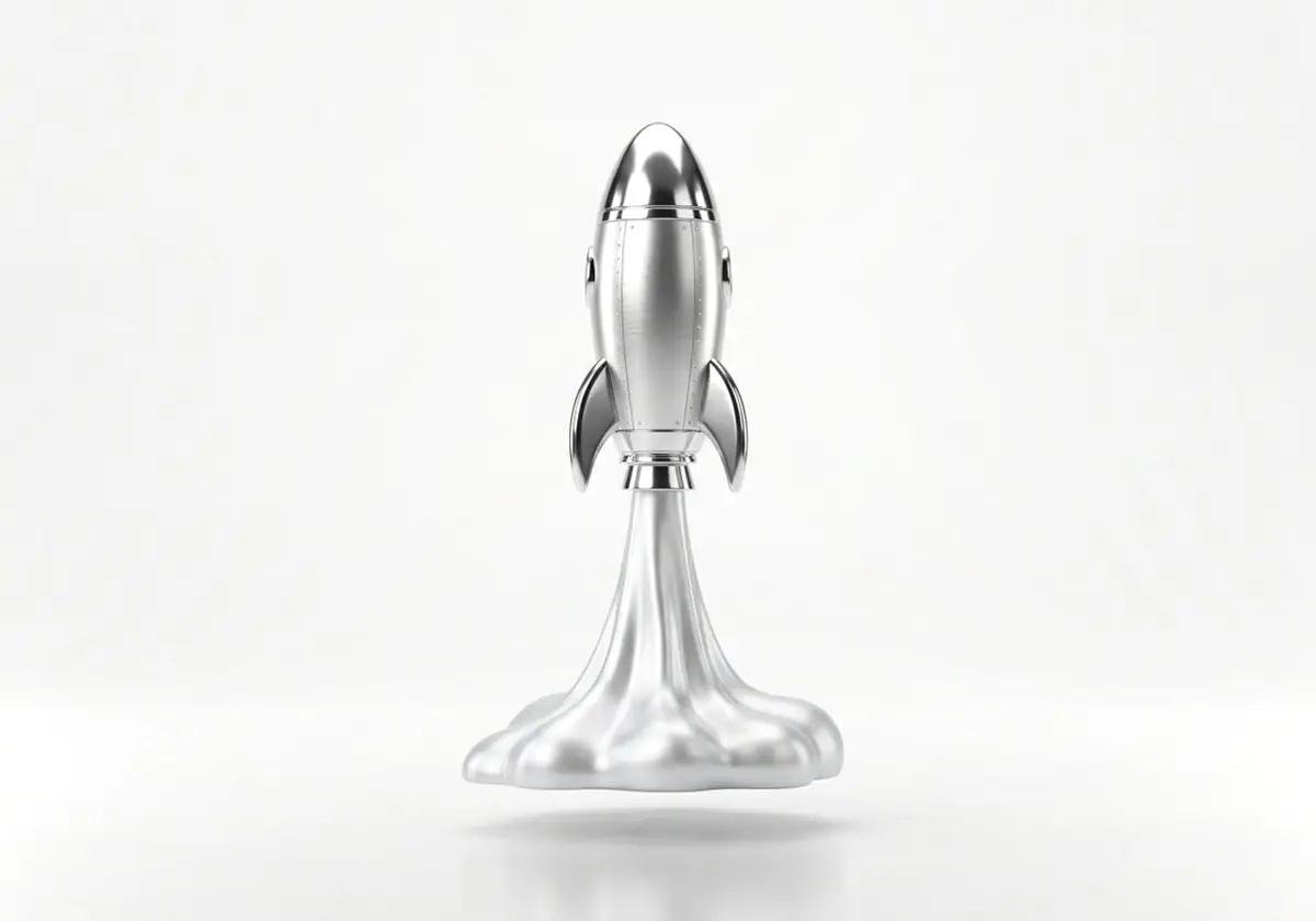 Cohete pequeño despegando, en cromo plateado, render 3D sobre fondo gris claro